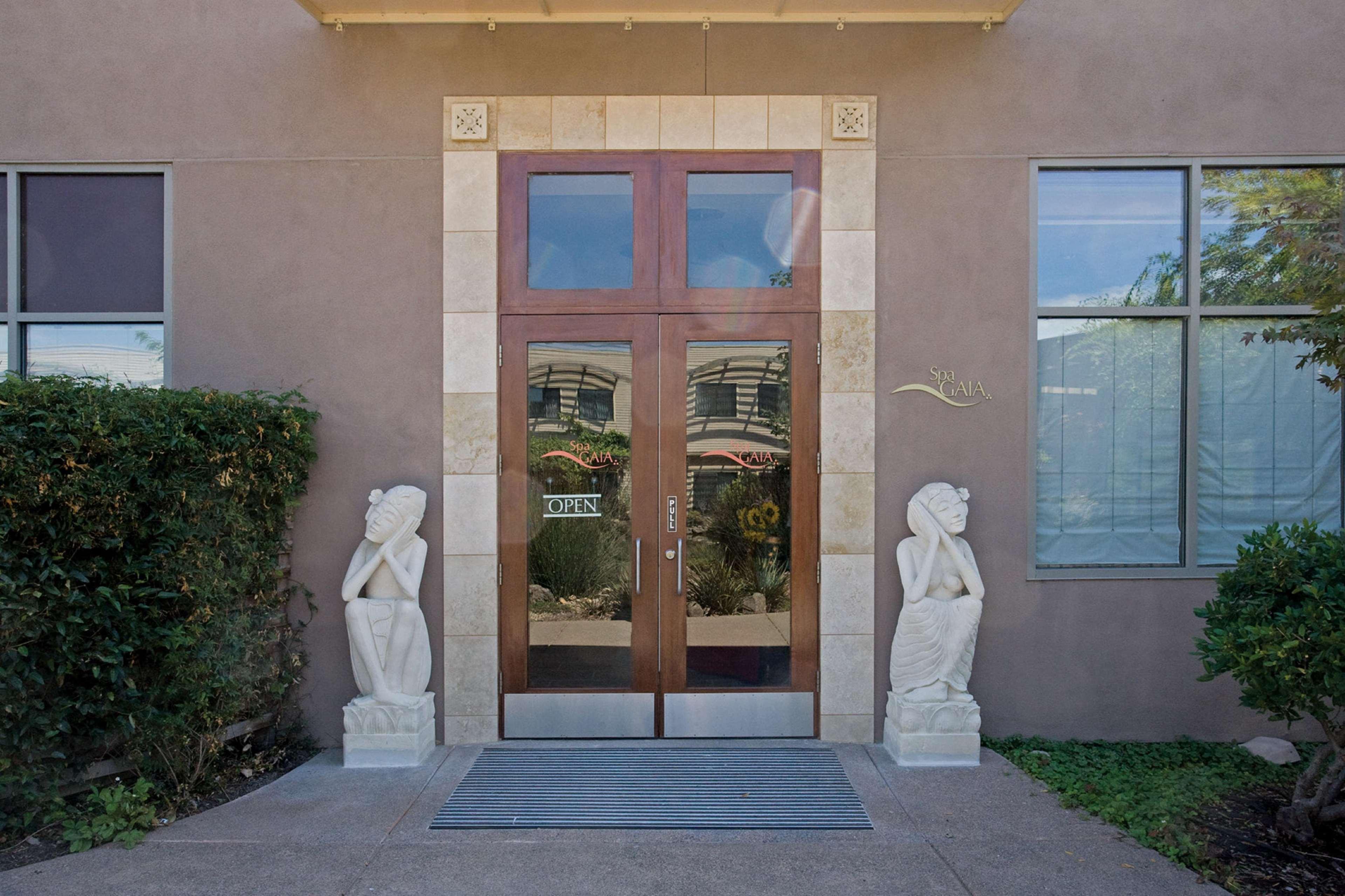 Doubletree By Hilton Napa Valley - American Canyon Exterior photo